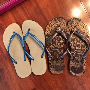2 pairs Havaianas rubber sandals